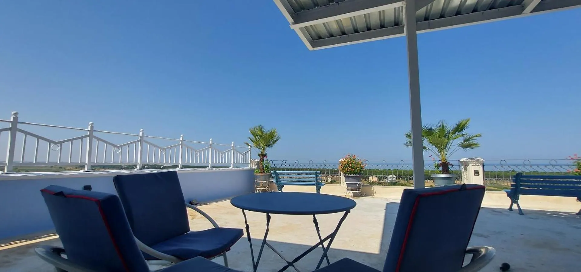 Villa Luiss Panorama Durrës 0*,