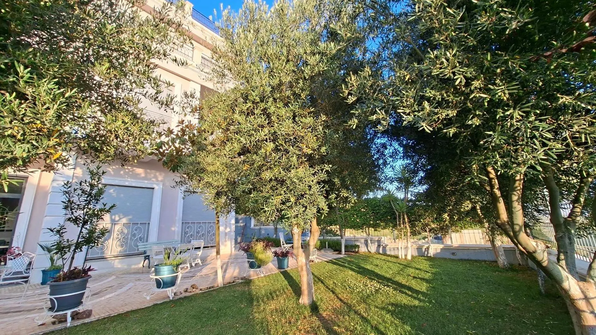 Villa Luiss Panorama Durres Albania