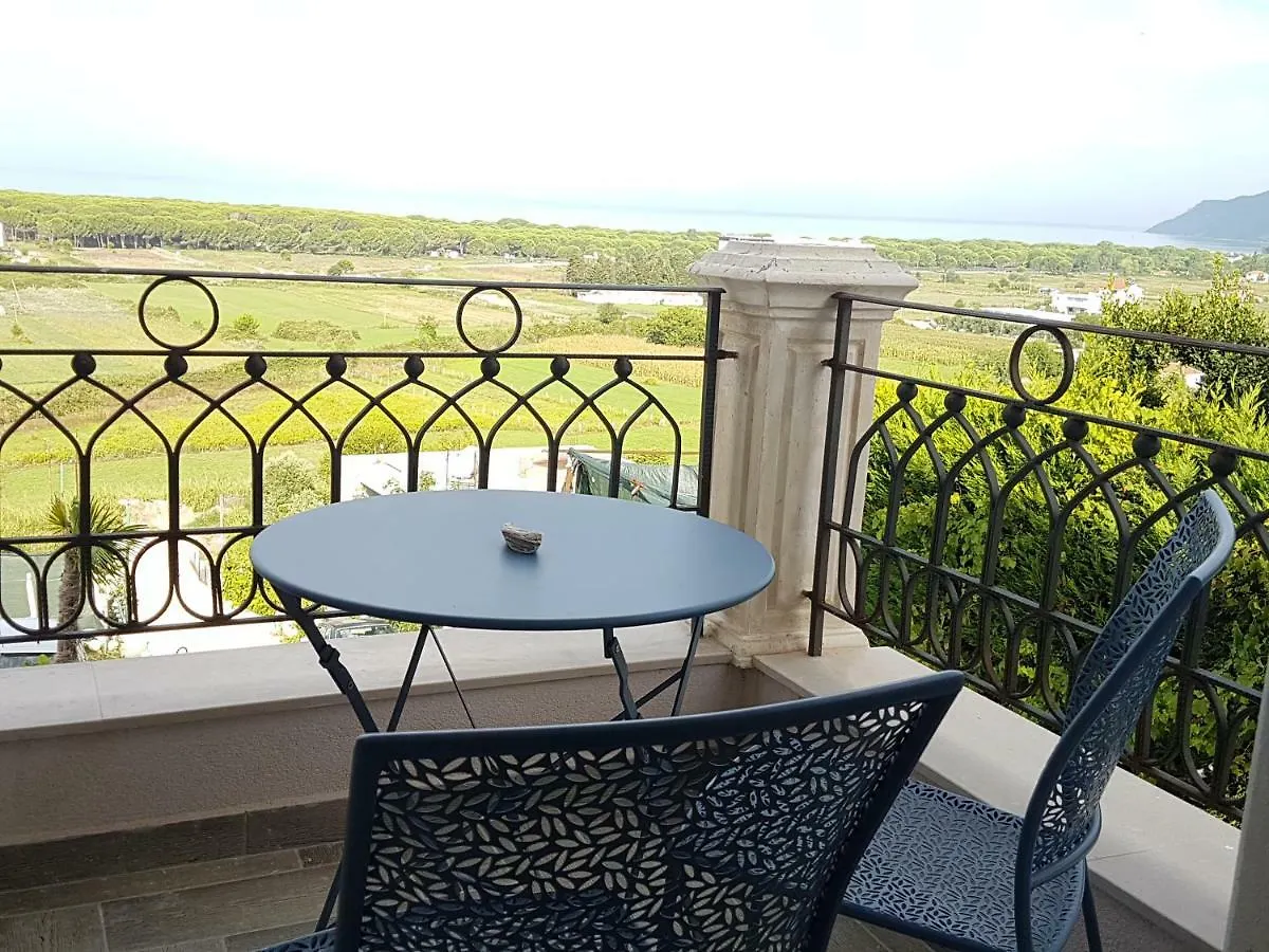 Villa Luiss Panorama Durres Holiday home